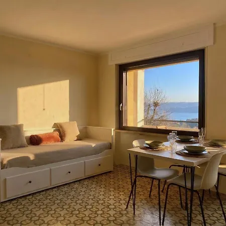 Ca Dla Nella Casa Vista Balcone E Aria Condizionata Viverone