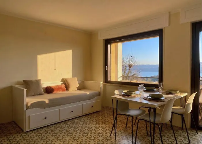 Ca Dla Nella Casa Vista Balcone E Aria Condizionata Viverone